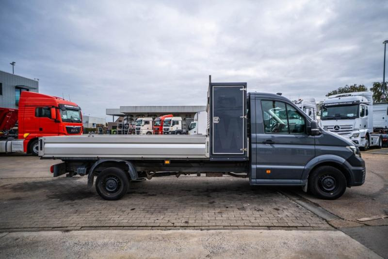 VW CRAFTER - الشاحنات الصغيرة المسطحة: صور 3 VW CRAFTER - الشاحنات الصغيرة المسطحة: صور 3