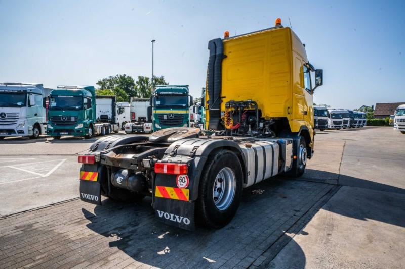 Volvo FH 400 - HYDR. - شاحنة جرار: صور 4 Volvo FH 400 - HYDR. - شاحنة جرار: صور 4