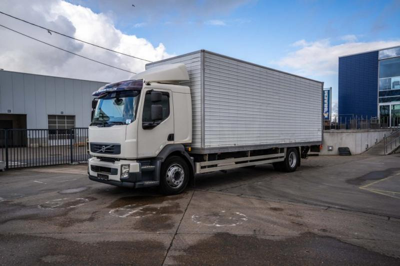 Volvo FL 260 (19t) +DHOLLANDIA 2T. - بصندوق مغلق شاحنة: صور 1 Volvo FL 260 (19t) +DHOLLANDIA 2T. - بصندوق مغلق شاحنة: صور 1