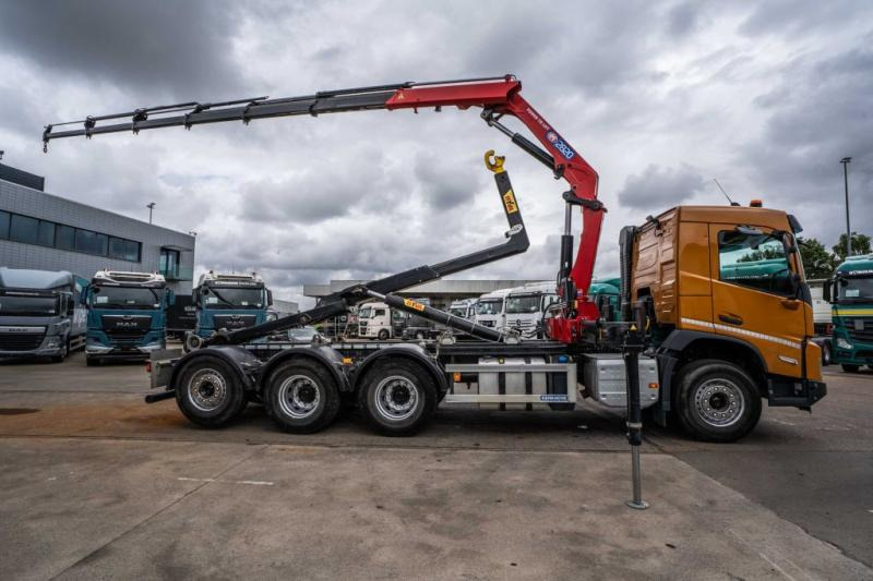 Volvo FMX 430-8x4+HMF 2820/6xhydr. - شاحنة ذات الخطاف, شاحنة كرين: صور 3 Volvo FMX 430-8x4+HMF 2820/6xhydr. - شاحنة ذات الخطاف, شاحنة كرين: صور 3