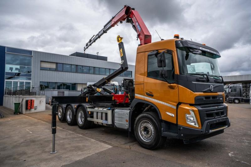 Volvo FMX 430-8x4+HMF 2820/6xhydr. - شاحنة ذات الخطاف, شاحنة كرين: صور 2 Volvo FMX 430-8x4+HMF 2820/6xhydr. - شاحنة ذات الخطاف, شاحنة كرين: صور 2