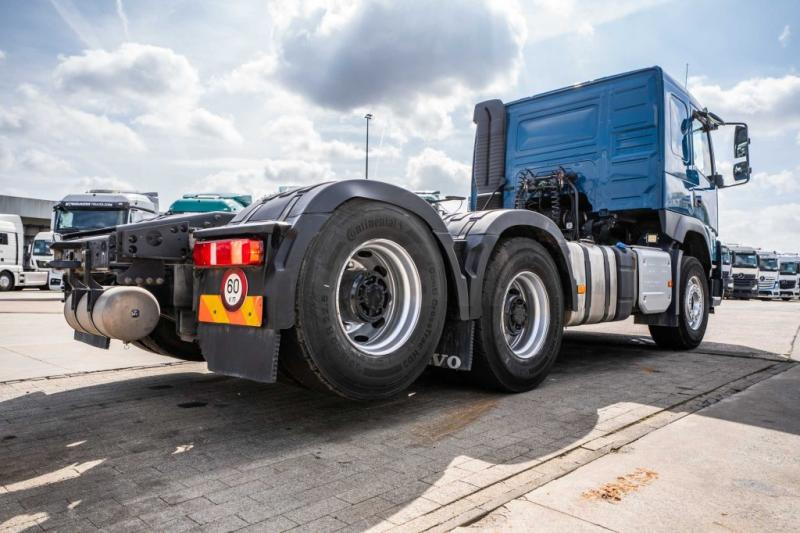 شاحنة جرار Volvo FMX 460: صور 8