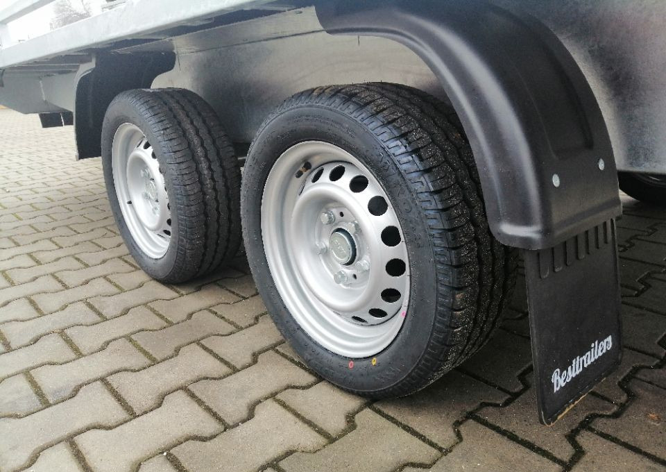 شاحنة نقل سيارات مقطورة جديد Besttrailers BOARD z relingiem (Atlas z relingiem): صور 7 شاحنة نقل سيارات مقطورة جديد Besttrailers BOARD z relingiem (Atlas z relingiem): صور 7