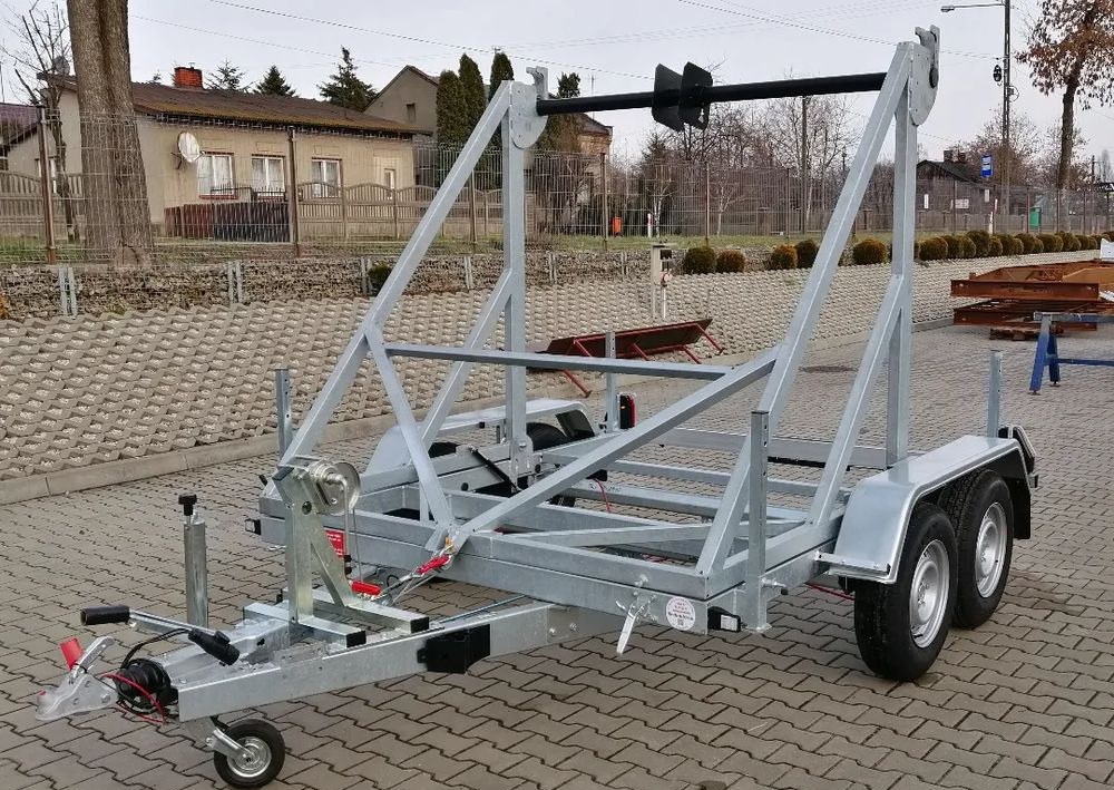 Besttrailers Przyczepa kablowa DMC 2700 kg K14" dwie osie - مقطورة بكرة الكابل: صور 1 Besttrailers Przyczepa kablowa DMC 2700 kg K14" dwie osie - مقطورة بكرة الكابل: صور 1