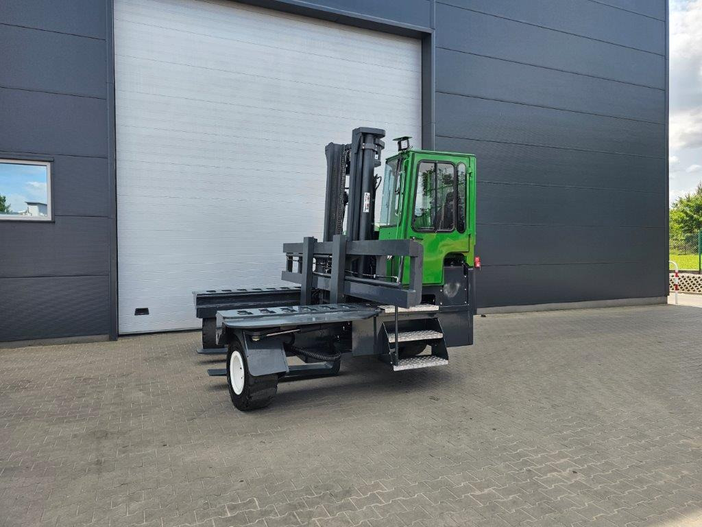 Combilift C14000H - شاحنة المناولة رباعية الاتجاهات: صور 4 Combilift C14000H - شاحنة المناولة رباعية الاتجاهات: صور 4