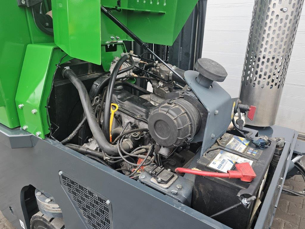 Combilift C3000 - شاحنة المناولة رباعية الاتجاهات: صور 2 Combilift C3000 - شاحنة المناولة رباعية الاتجاهات: صور 2
