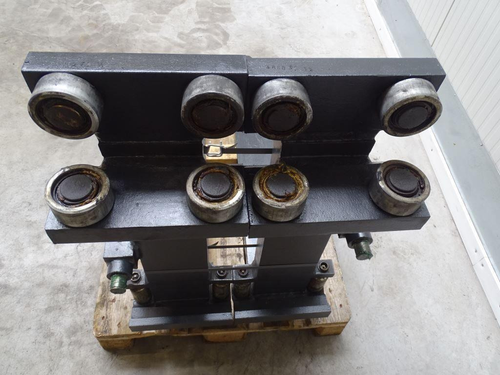 Gabeln fur Kalmar 8T - شوكات - معدات المناولة: صور 2 Gabeln fur Kalmar 8T - شوكات - معدات المناولة: صور 2