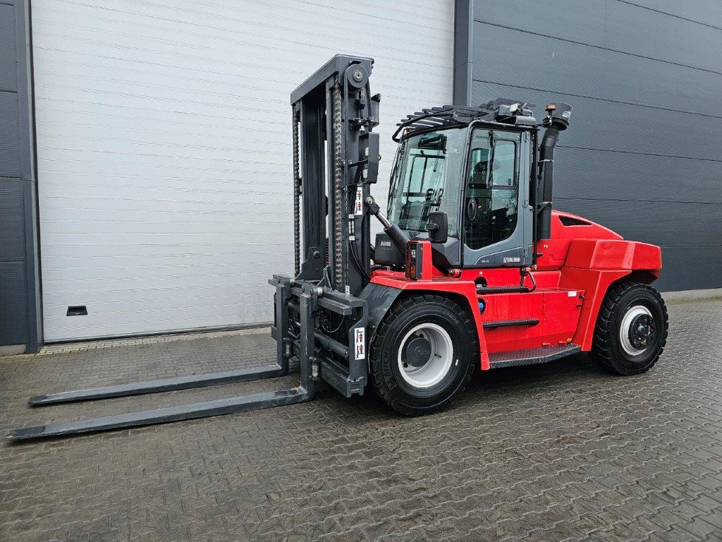 Kalmar DCG120-6 - رافعة شوكية ديزل: صور 1 Kalmar DCG120-6 - رافعة شوكية ديزل: صور 1