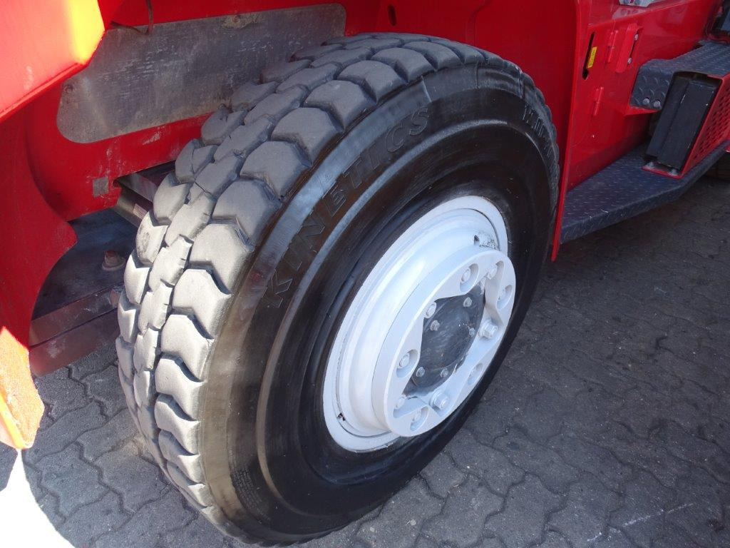 Kalmar DCG127-6 - رافعة شوكية ديزل: صور 2 Kalmar DCG127-6 - رافعة شوكية ديزل: صور 2
