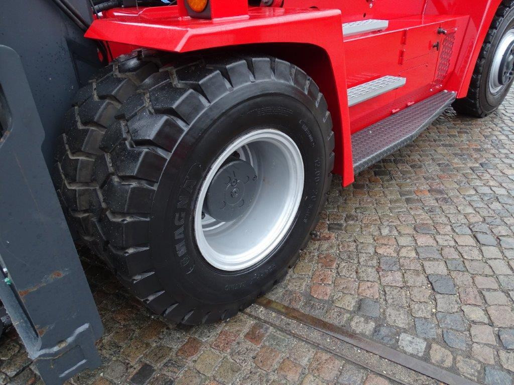 رافعة شوكية ديزل Kalmar DCG150-12: صور 10