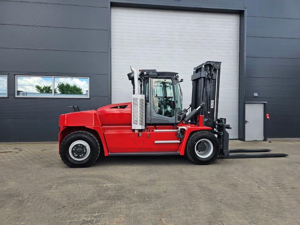 Kalmar DCG160-12 - Drehsitz - رافعة شوكية ديزل: صور 3 Kalmar DCG160-12 - Drehsitz - رافعة شوكية ديزل: صور 3