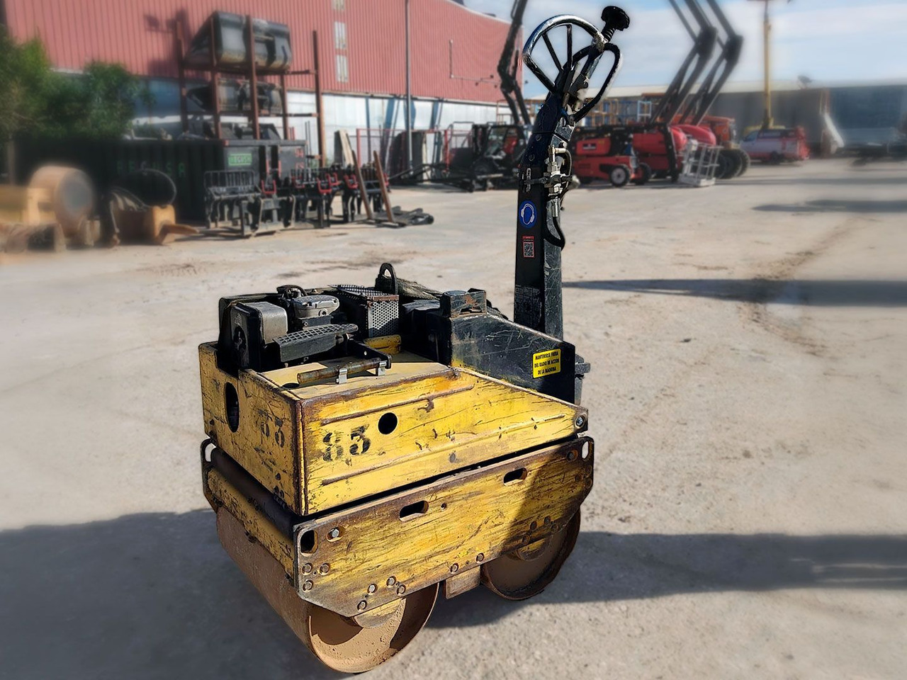 BOMAG BW65H - مداحل الأسفلت الصغيرة: صور 1 BOMAG BW65H - مداحل الأسفلت الصغيرة: صور 1