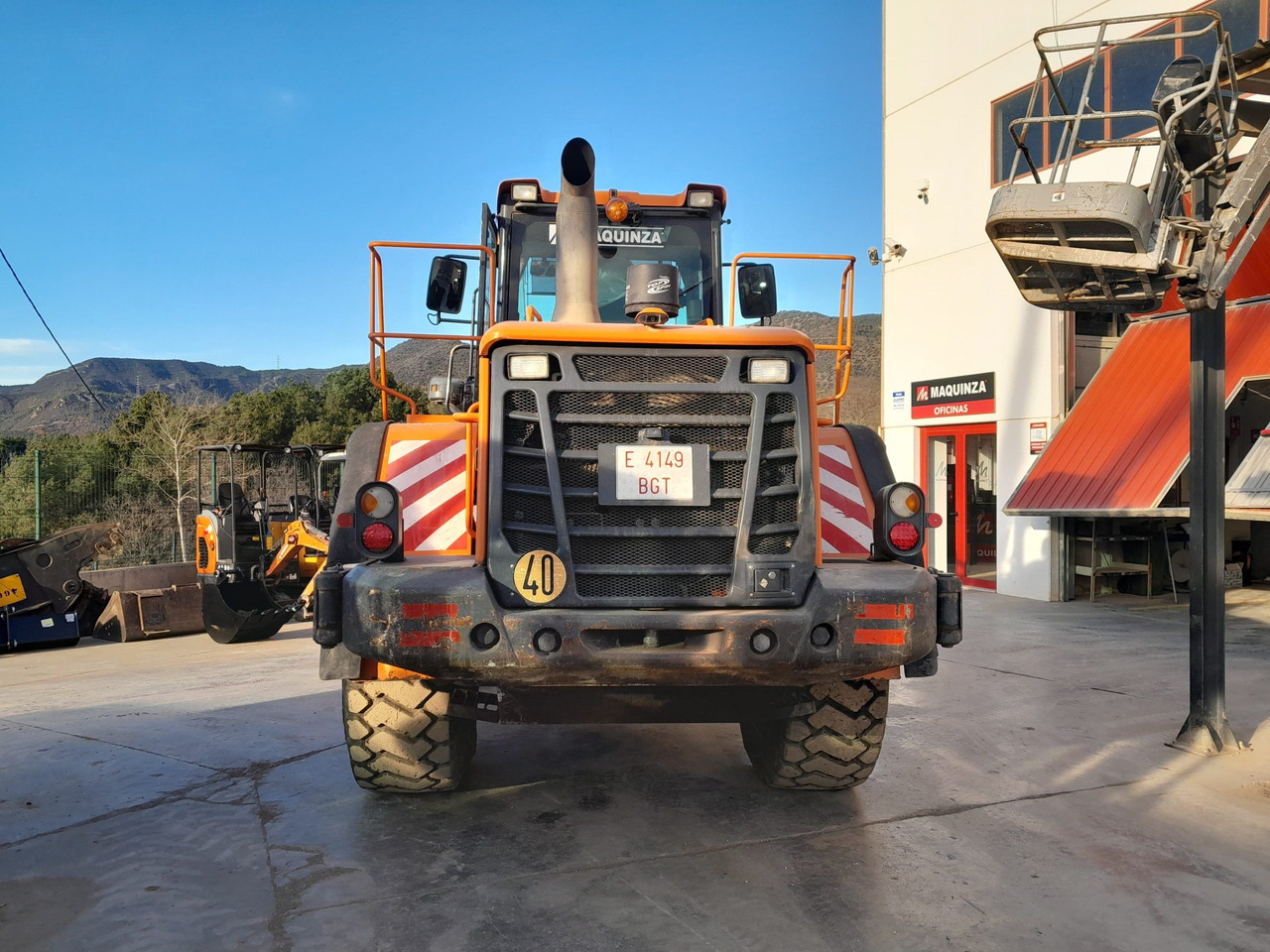 DOOSAN DL300 L/AUX - اللودر بعجل: صور 4 DOOSAN DL300 L/AUX - اللودر بعجل: صور 4