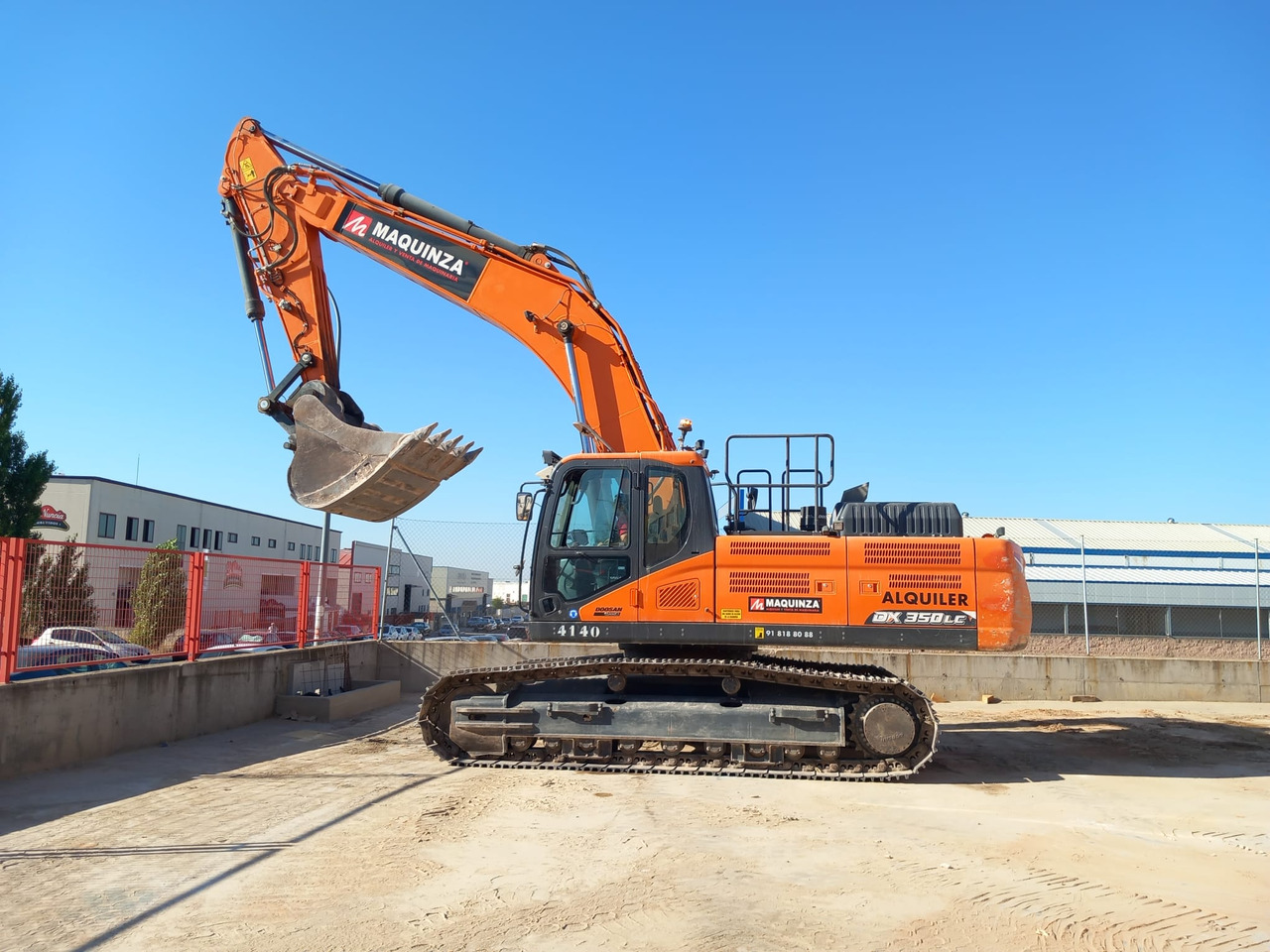 DOOSAN DX350LC-7 - حفارات زحافة: صور 1 DOOSAN DX350LC-7 - حفارات زحافة: صور 1