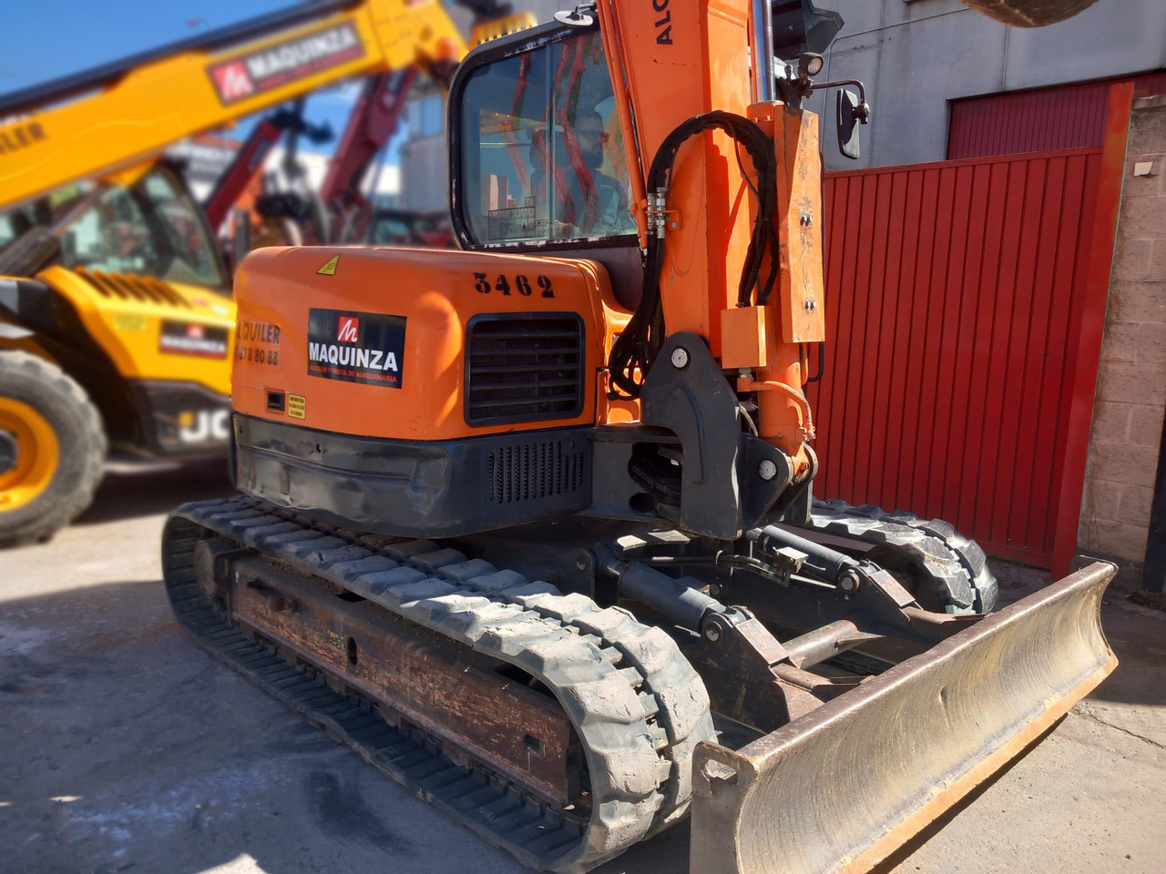DOOSAN DX85R-3 - حفارة مصغرة: صور 3 DOOSAN DX85R-3 - حفارة مصغرة: صور 3