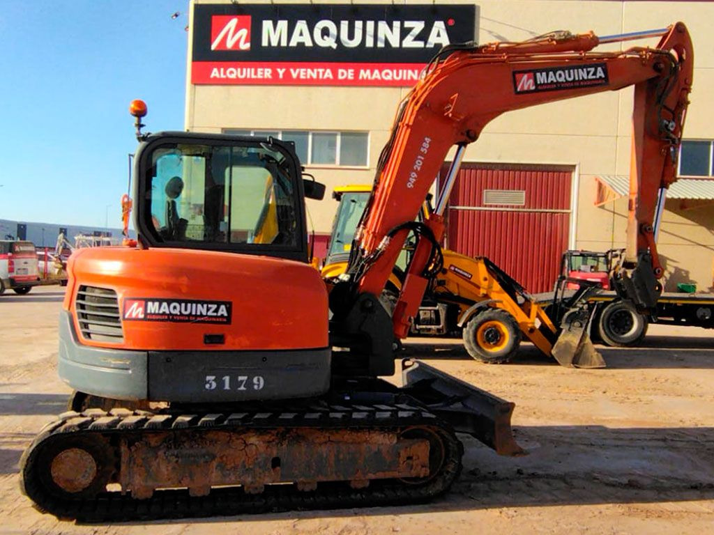 DOOSAN DX85R-3 - حفارة مصغرة: صور 2 DOOSAN DX85R-3 - حفارة مصغرة: صور 2