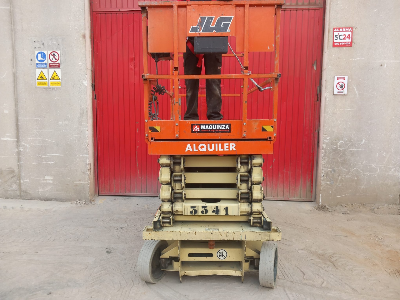 JLG 10RS - رافعات مقصية: صور 4 JLG 10RS - رافعات مقصية: صور 4