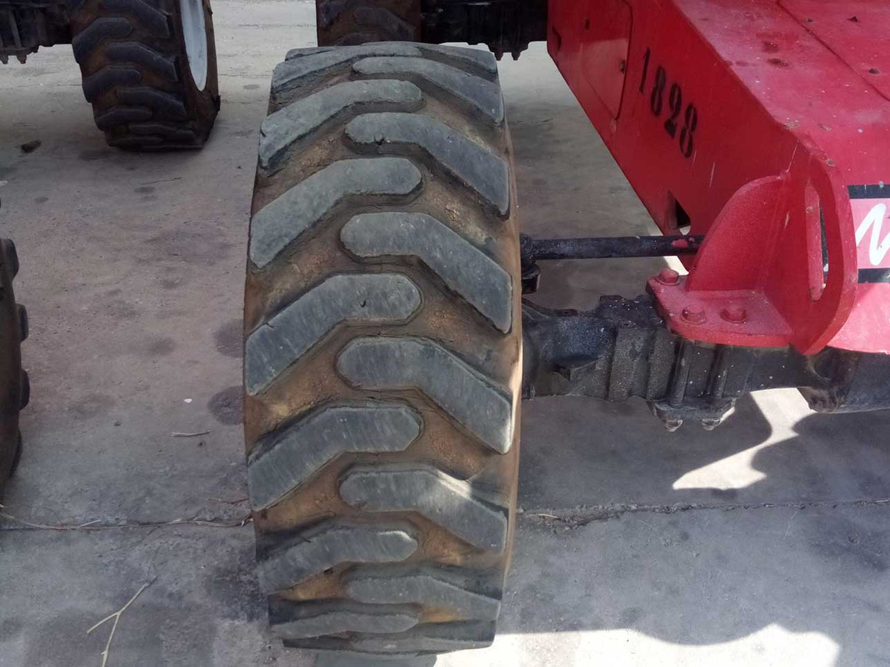 MANITOU 160ATJ EJE OSCILANTE - رافعات سلة مفصلية: صور 4 MANITOU 160ATJ EJE OSCILANTE - رافعات سلة مفصلية: صور 4