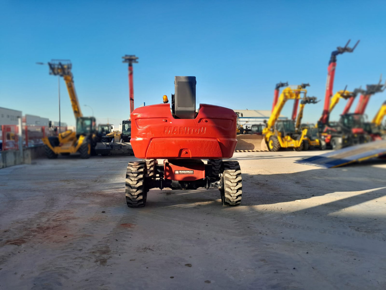 MANITOU 280TJ - رافعات سلة مفصلية: صور 2 MANITOU 280TJ - رافعات سلة مفصلية: صور 2