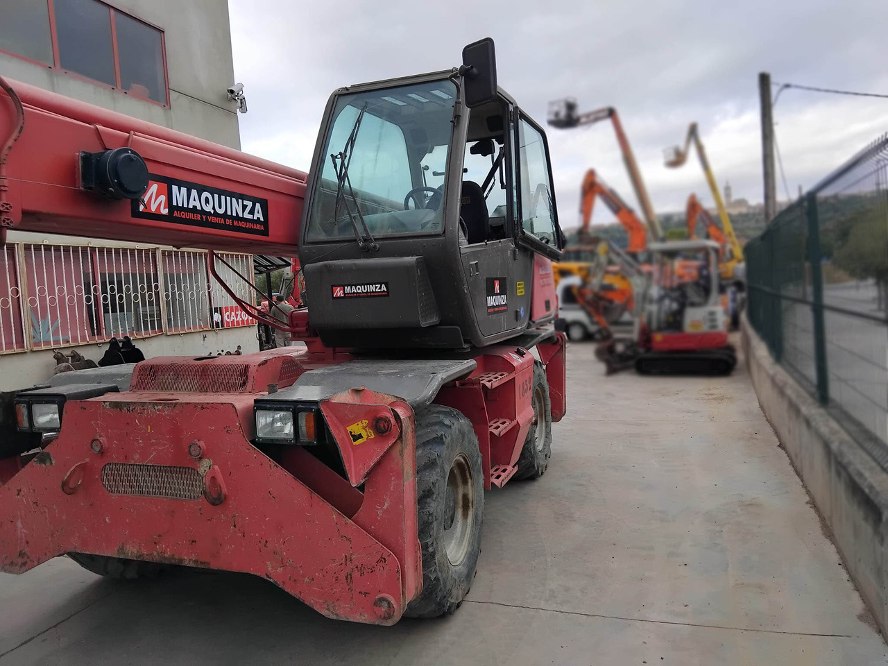 MANITOU MRT1635 - رافعة تلسكوبية: صور 3 MANITOU MRT1635 - رافعة تلسكوبية: صور 3