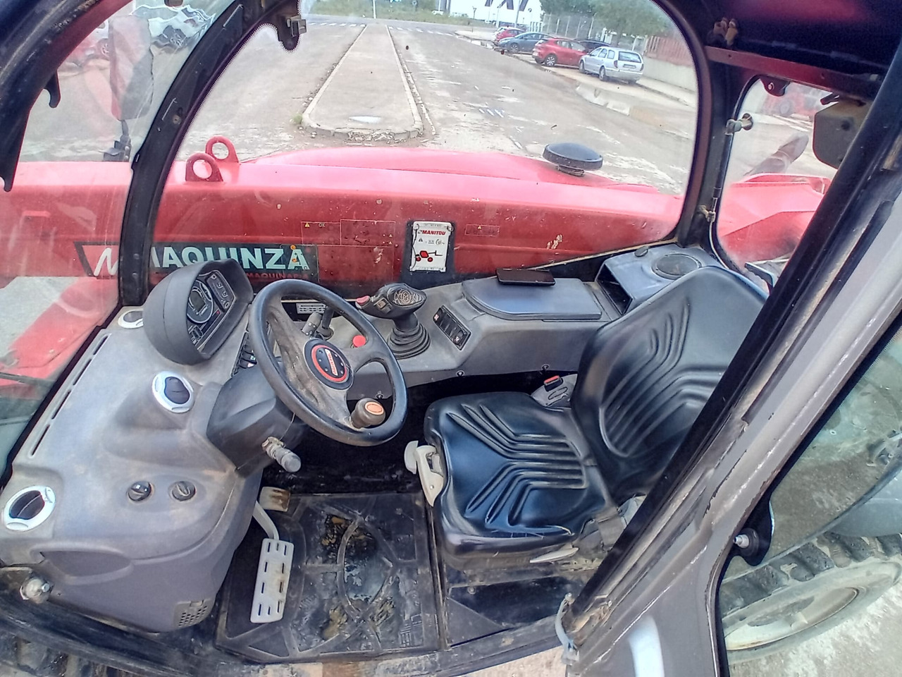 رافعة تلسكوبية MANITOU MT625 H: صور 11