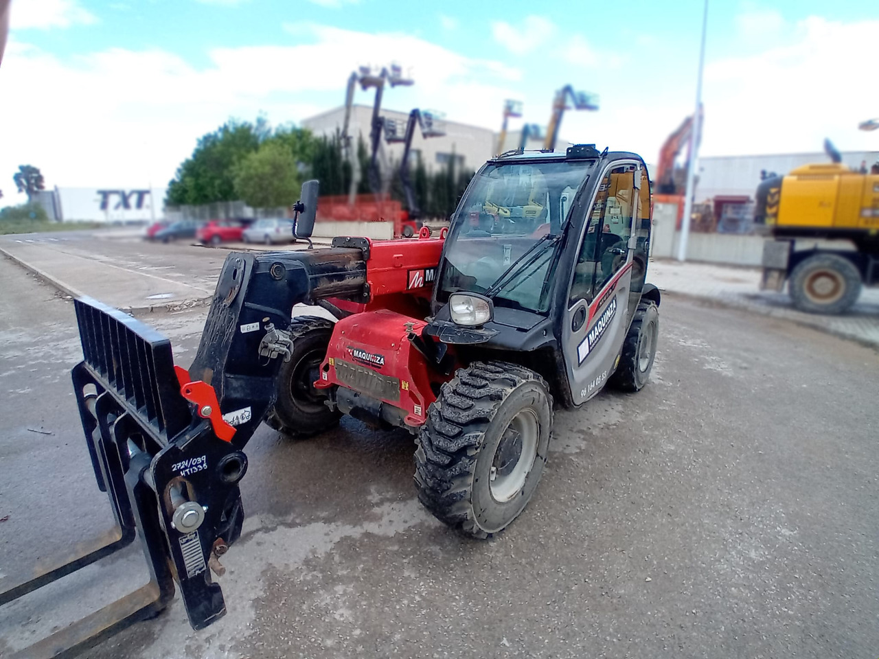 رافعة تلسكوبية MANITOU MT625 H: صور 6