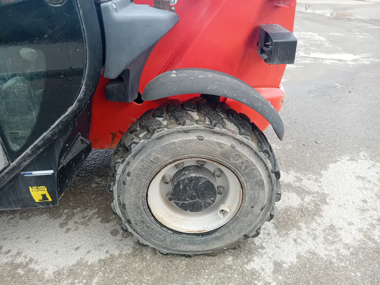 رافعة تلسكوبية MANITOU MT625 H: صور 12