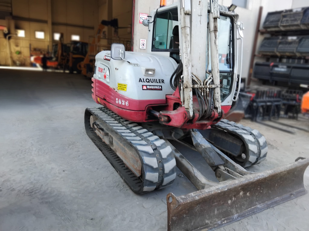 TAKEUCHI TB290 - حفارة مصغرة: صور 3 TAKEUCHI TB290 - حفارة مصغرة: صور 3