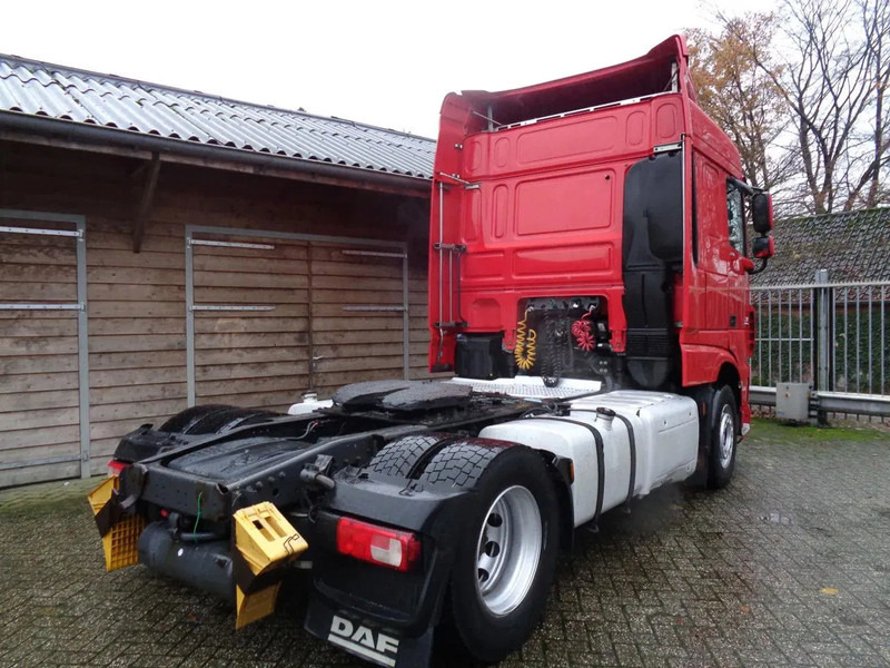 DAF XF 106 106-460 / Euro 6 ADR /Intarder / 2 tanks / Standairco - شاحنة جرار: صور 3 DAF XF 106 106-460 / Euro 6 ADR /Intarder / 2 tanks / Standairco - شاحنة جرار: صور 3
