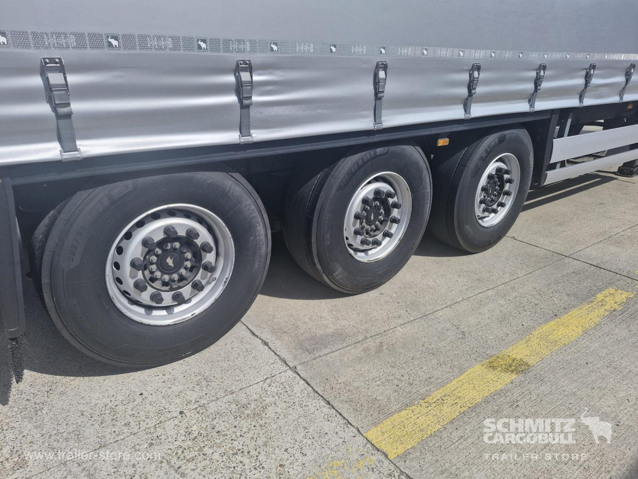 SCHMITZ Curtainsider Standard - الخيمة نصف مقطورة: صور 2 SCHMITZ Curtainsider Standard - الخيمة نصف مقطورة: صور 2