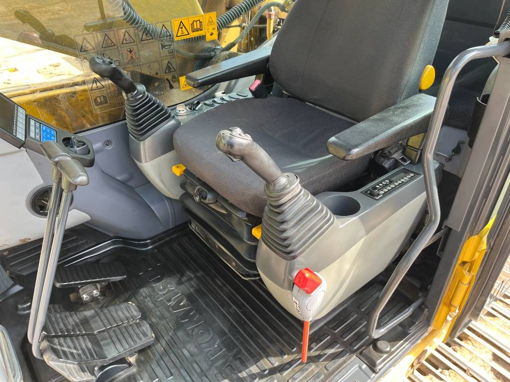 Komatsu PC 210 LC-8  - حفارات زحافة: صور 5 Komatsu PC 210 LC-8  - حفارات زحافة: صور 5
