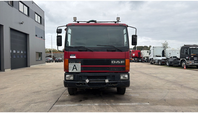 DAF 75 ATI 270 (10500 L / MANUAL PUMP / MANUAL GEARBOX / STEEL SUSP. / LAMES / POMPE MANUELLE) - فراغ شاحنة: صور 3 DAF 75 ATI 270 (10500 L / MANUAL PUMP / MANUAL GEARBOX / STEEL SUSP. / LAMES / POMPE MANUELLE) - فراغ شاحنة: صور 3