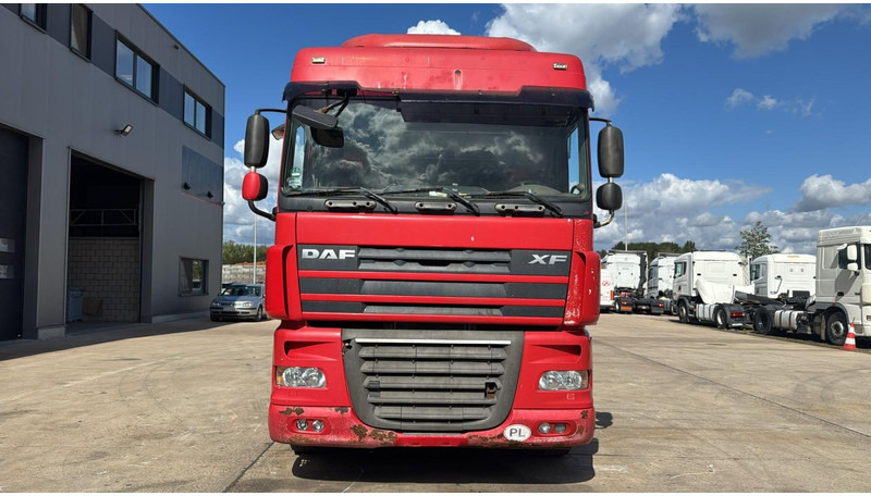 DAF XF 105.410 (BOITE MANUELLE / MANUAL GEARBOX) - شاحنة جرار: صور 2 DAF XF 105.410 (BOITE MANUELLE / MANUAL GEARBOX) - شاحنة جرار: صور 2
