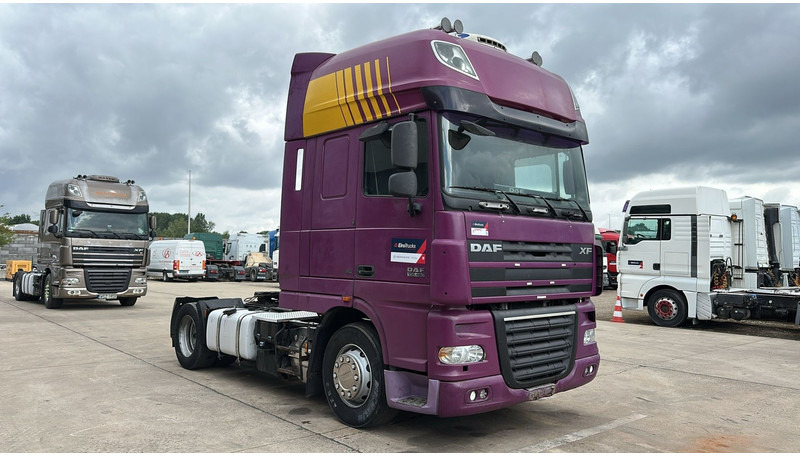 DAF XF 105.460 (BOITE MANUELLE / MANUAL GEARBOX / GOOD CONDITON) - شاحنة جرار: صور 3 DAF XF 105.460 (BOITE MANUELLE / MANUAL GEARBOX / GOOD CONDITON) - شاحنة جرار: صور 3