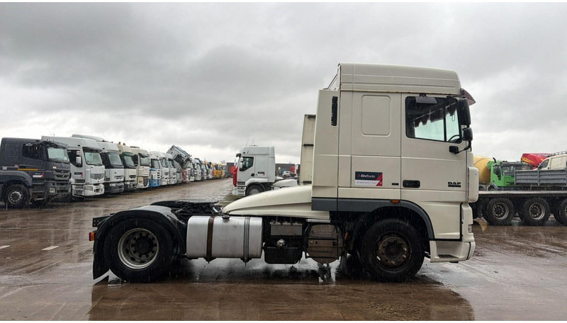 DAF XF 105.460 (BOITE MANUELLE / MANUAL GEARBOX) - شاحنة جرار: صور 4 DAF XF 105.460 (BOITE MANUELLE / MANUAL GEARBOX) - شاحنة جرار: صور 4