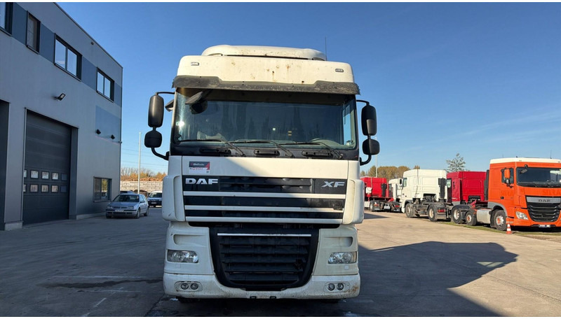 DAF XF 105.460 (BOITE MANUELLE / MANUAL GEARBOX) - شاحنة جرار: صور 2 DAF XF 105.460 (BOITE MANUELLE / MANUAL GEARBOX) - شاحنة جرار: صور 2