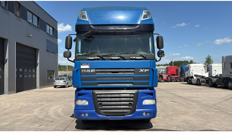 DAF XF 105.460 (BOITE MANUELLE / MANUAL GEARBOX) - شاحنة جرار: صور 3 DAF XF 105.460 (BOITE MANUELLE / MANUAL GEARBOX) - شاحنة جرار: صور 3