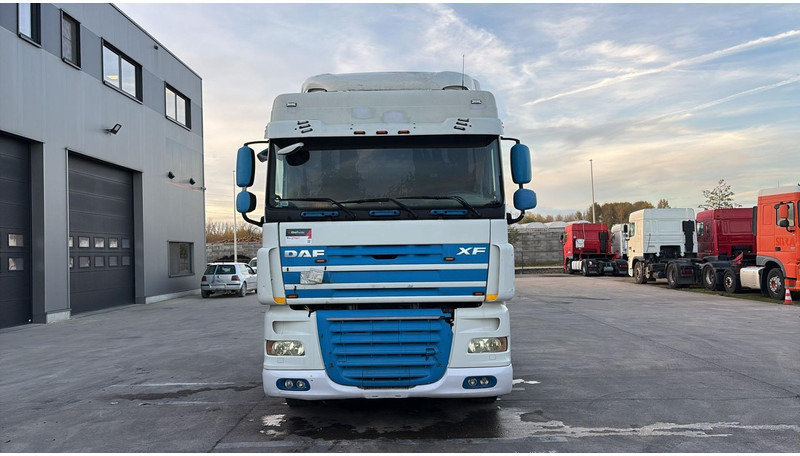 DAF XF 105.460 (BOITE MANUELLE / MANUAL GEARBOX) - شاحنة جرار: صور 2 DAF XF 105.460 (BOITE MANUELLE / MANUAL GEARBOX) - شاحنة جرار: صور 2