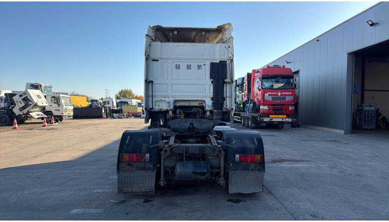 DAF XF 105.460 (BOITE MANUELLE / MANUAL GEARBOX) - شاحنة جرار: صور 5 DAF XF 105.460 (BOITE MANUELLE / MANUAL GEARBOX) - شاحنة جرار: صور 5
