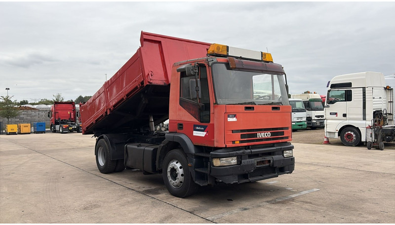 Iveco Eurotech 240 E 42 (POMPE MANUELLE / MANUAL PUMP / MANUAL GEARBOX / BOITE MANUELLE) - قلابات: صور 3 Iveco Eurotech 240 E 42 (POMPE MANUELLE / MANUAL PUMP / MANUAL GEARBOX / BOITE MANUELLE) - قلابات: صور 3