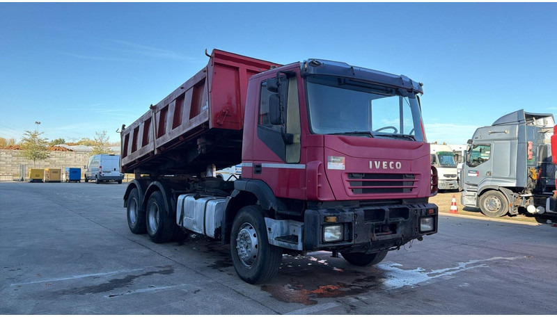 Iveco Eurotrakker 260 E 34 (POMPE MANUELLE / MANUAL PUMP / LAMES / GRAND PONT / BOITE MANUELLE) - قلابات: صور 2 Iveco Eurotrakker 260 E 34 (POMPE MANUELLE / MANUAL PUMP / LAMES / GRAND PONT / BOITE MANUELLE) - قلابات: صور 2
