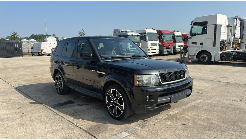 Land Rover Range Rover (BE CAR / AIRCO / NAVI / CUIR / PARFAIT ETAT) - سيارة دفع رباعي: صور 2 Land Rover Range Rover (BE CAR / AIRCO / NAVI / CUIR / PARFAIT ETAT) - سيارة دفع رباعي: صور 2
