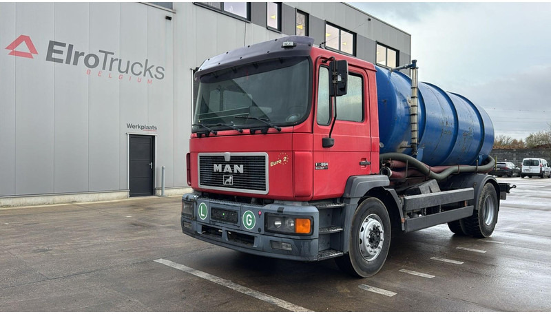MAN 18.264 F2000 (11000L / EURO 2 / MANUAL GEARBOX / 6 CYLINDER) - فراغ شاحنة: صور 1 MAN 18.264 F2000 (11000L / EURO 2 / MANUAL GEARBOX / 6 CYLINDER) - فراغ شاحنة: صور 1