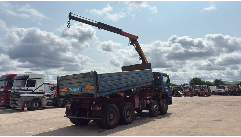 MAN 35.362 (6 CYLINDER / MANUAL PUMP / 8X4 / FALFINGER CRANE PK80 / STEEL SUSP.) - قلابات, شاحنة كرين: صور 4 MAN 35.362 (6 CYLINDER / MANUAL PUMP / 8X4 / FALFINGER CRANE PK80 / STEEL SUSP.) - قلابات, شاحنة كرين: صور 4