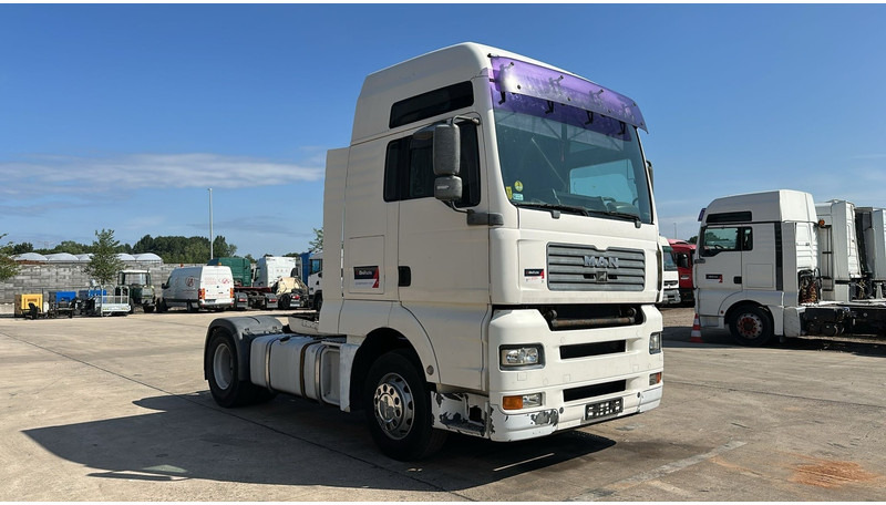 MAN TGA 18.430 (MANUAL GEARBOX / BOITE MANUELLE / RETARDER) - شاحنة جرار: صور 3 MAN TGA 18.430 (MANUAL GEARBOX / BOITE MANUELLE / RETARDER) - شاحنة جرار: صور 3