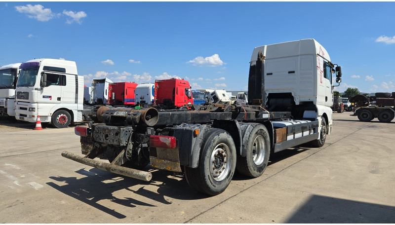 MAN TGA 26.440 (MANUAL GEARBOX / FRONT STEEL / 6X2 / BOITE MANUELLE / DEVANT LAMES) - الشاسيه شاحنة: صور 5 MAN TGA 26.440 (MANUAL GEARBOX / FRONT STEEL / 6X2 / BOITE MANUELLE / DEVANT LAMES) - الشاسيه شاحنة: صور 5