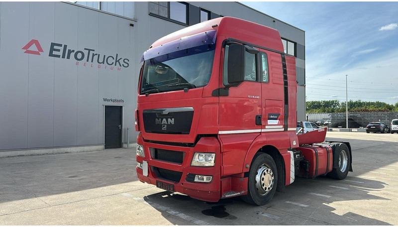 شاحنة جرار MAN TGX 18.440 (MANUAL GEARBOX / BOITE MANUELLE): صور 1