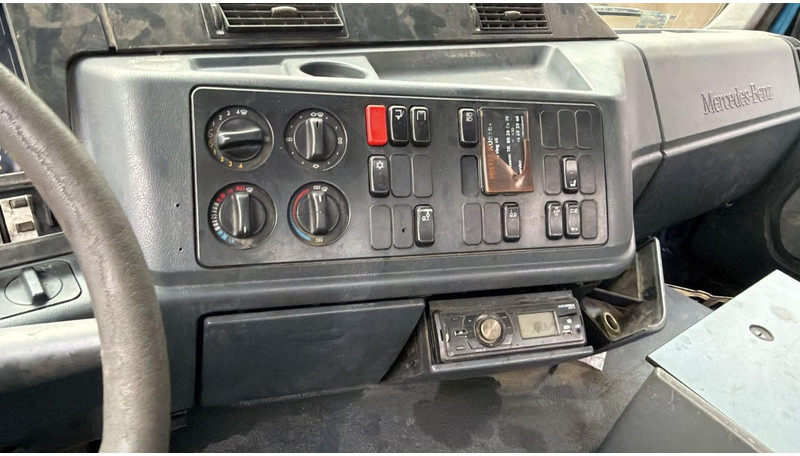 فراغ شاحنة Mercedes-Benz ACTROS 2531 (16000 L / GRAND PONT / EPS / 6X2 / 3 PEDALES / V6): صور 18 فراغ شاحنة Mercedes-Benz ACTROS 2531 (16000 L / GRAND PONT / EPS / 6X2 / 3 PEDALES / V6): صور 18