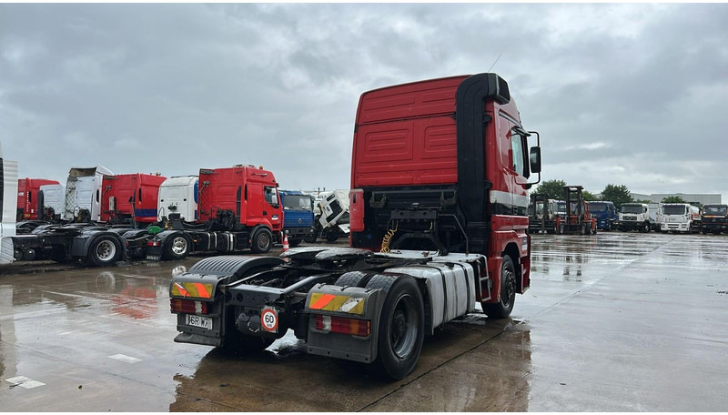 Mercedes-Benz Actros 1840 (EPS / GRAND PONT / V6 / BIG AXLE / 3 PEDALES) - شاحنة جرار: صور 5 Mercedes-Benz Actros 1840 (EPS / GRAND PONT / V6 / BIG AXLE / 3 PEDALES) - شاحنة جرار: صور 5