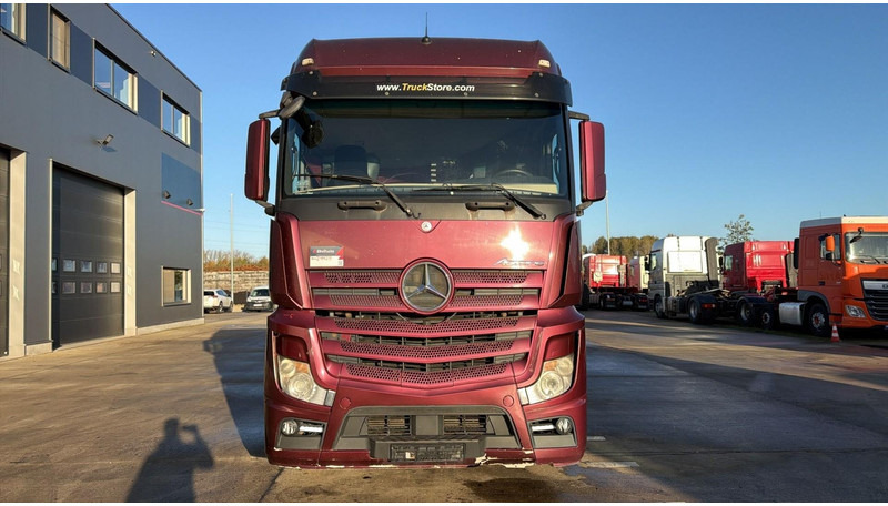 Mercedes-Benz Actros 1845 (RETARDER / GOOD CONDITION / BONNE ETAT) - شاحنة جرار: صور 2 Mercedes-Benz Actros 1845 (RETARDER / GOOD CONDITION / BONNE ETAT) - شاحنة جرار: صور 2